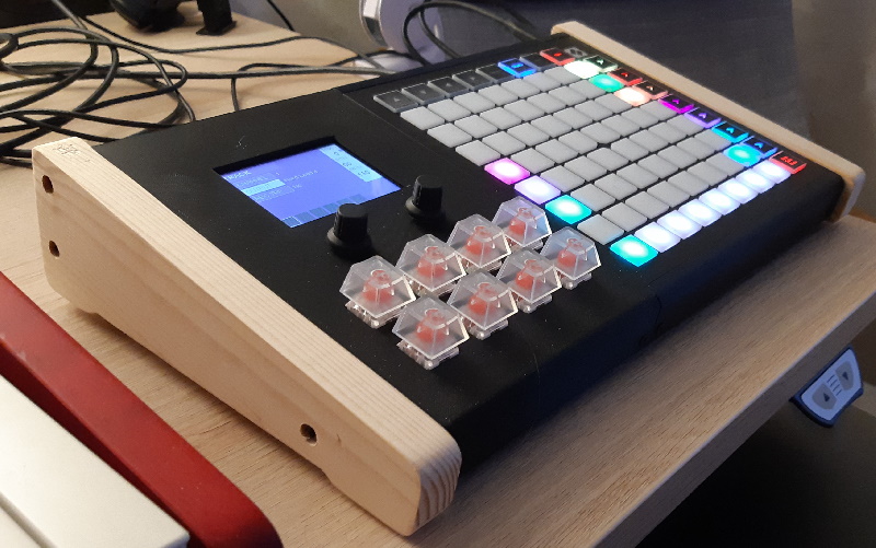 Beatmaster2k – Sequencer Using Novation Launchpad